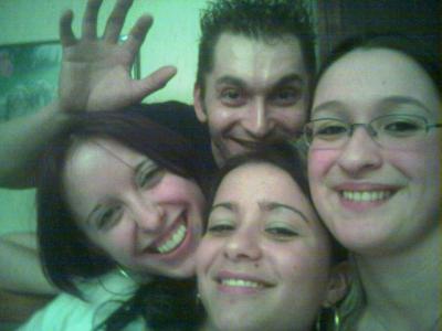 trois et